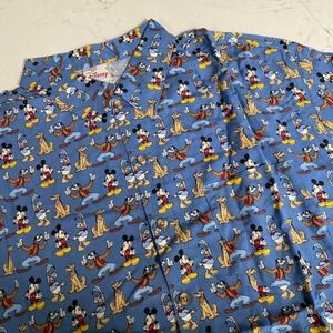 NWOT Vintage Disney Store All-Over Print‎  Hawaiian camp Shirt Mickey size large